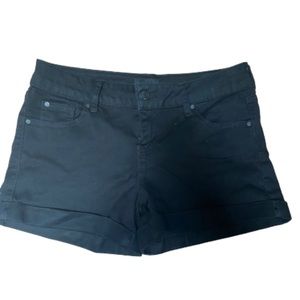 Celebrity Pink black shorts 5